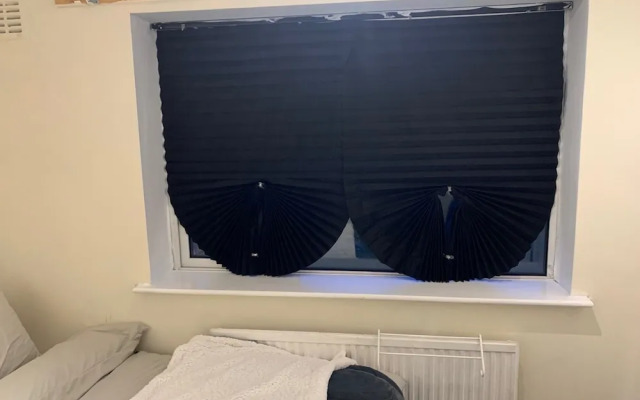 Lovely Contractor/family House London