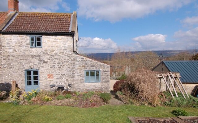 The Cider Barn