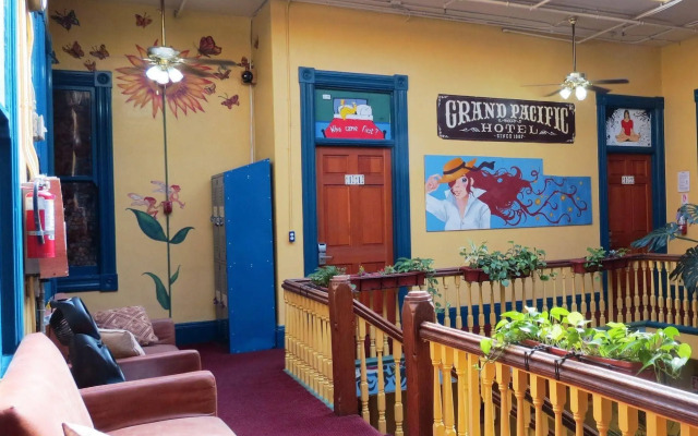 Gaslamp Hostel