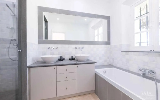 Luxury Villas At Grimaud