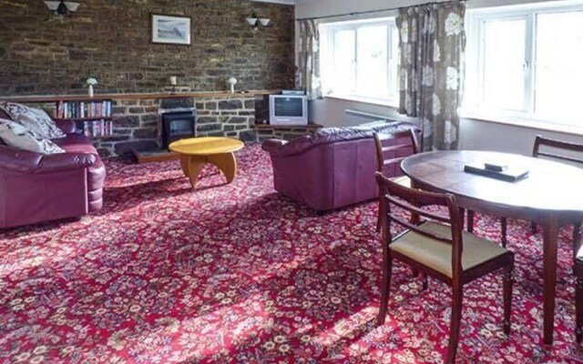 Stone Lodge