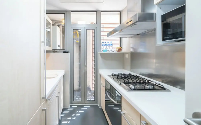 Tyms Cozy 2BR 1BA Apt Xuhui Metro