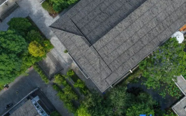 Lotus Yard Zen Hotel
