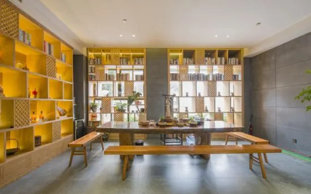 Mijing Hotel