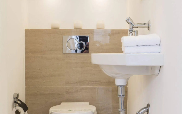 The Queen Luxury Apartments - Villa Carlotta