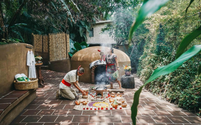 Hotel Amomoxtli