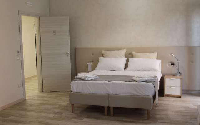 Michelangelo Home B&B