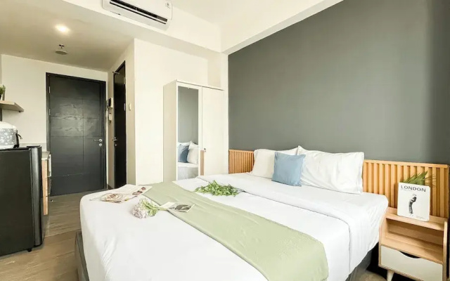 Modern Look Studio Room At Collins Boulevard Apartment