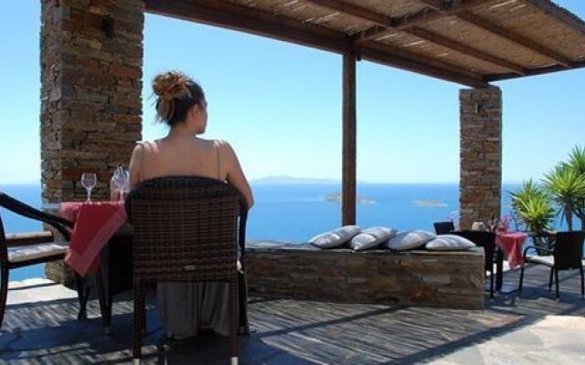 Andros Prive Suites