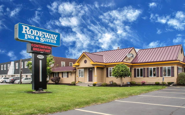 Amherst Inn & Suites