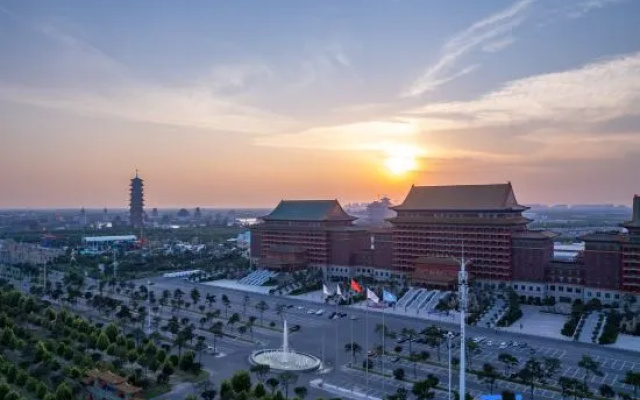Magnotel Hotel (Dezhou Qihe Quancheng Oulebao Yellow River Water Street) – Outside – Dezhou