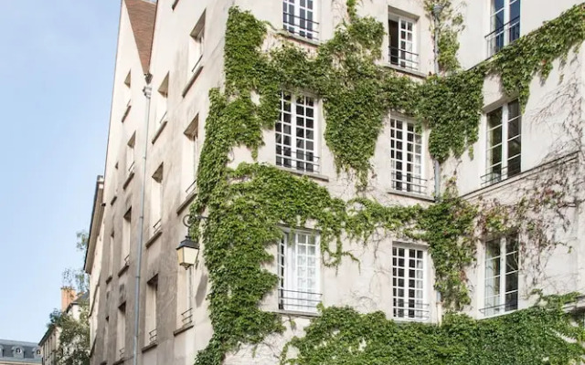 MIJE Fauconnier - Fourcy - Maubuisson - Hostel
