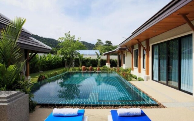 Empylean Modern Thai Villa