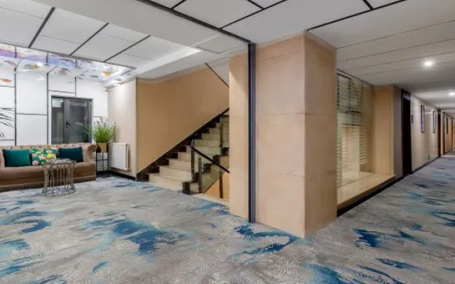 Zhengzhou Donghu Hotel – Pool – Zhengzhou