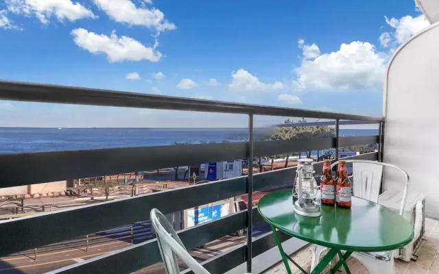 Yangyang Haettuneonchangmoon Pension