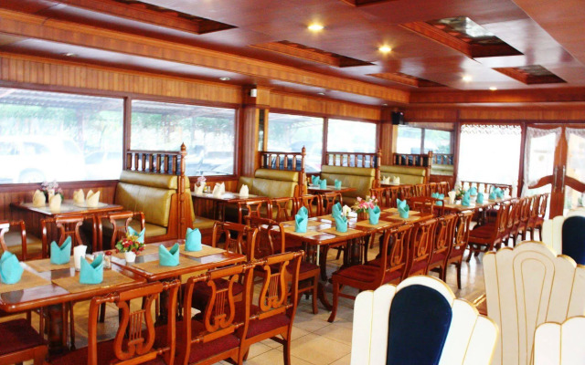 Seashore Pattaya Resort