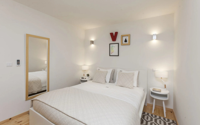 Oporto Local Studios