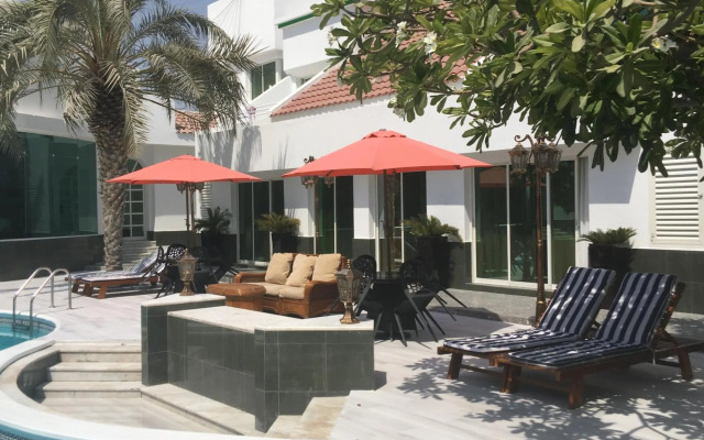 Al Khalidiah Resort