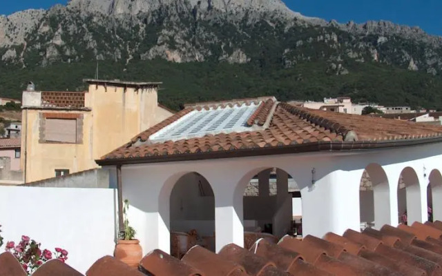 Bed and Breakfast Santa Maria Oliena