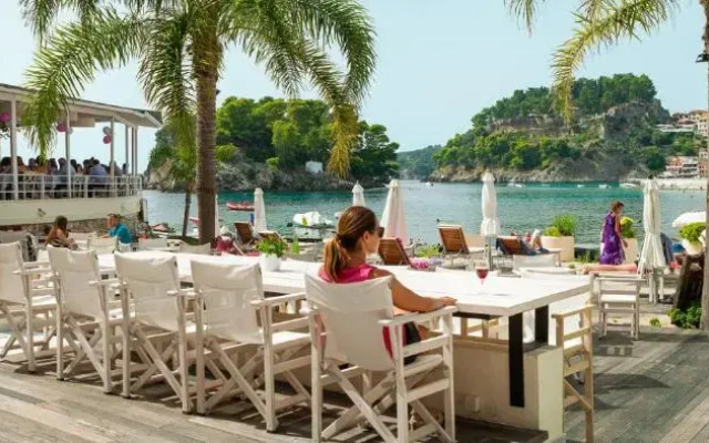 Villa Rossa Area Boutique Beach Resort