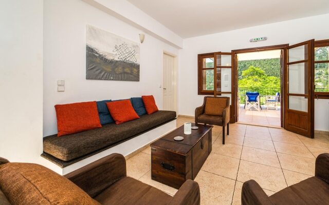 Elia Beach Villa in Ithaki