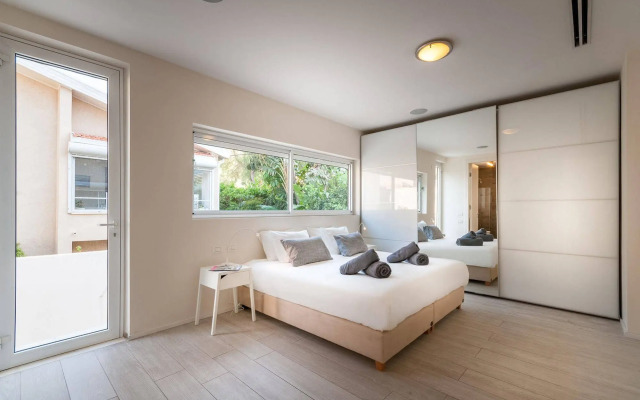 Magical Villa in Herzliya
