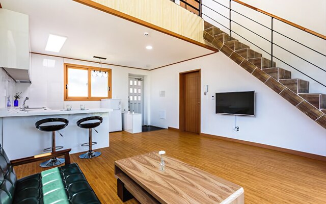 Seogwipo Hae-dam Pension