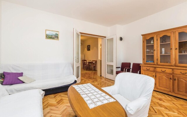 Nice Apartment in Senj With 2 Bedrooms