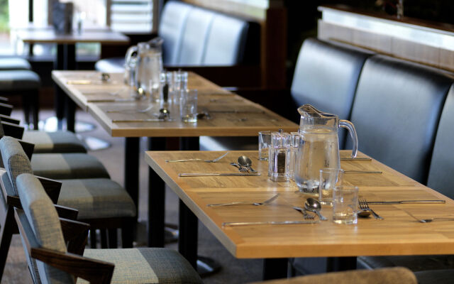 Holiday Inn Peterborough West by IHG