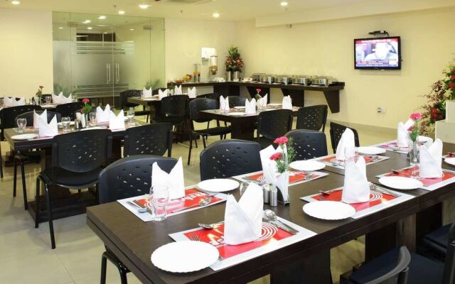 Stallen Suites Nehru Place by FabHotels