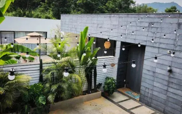 Jiqingli Xianhu Sheyu Mountain Residence