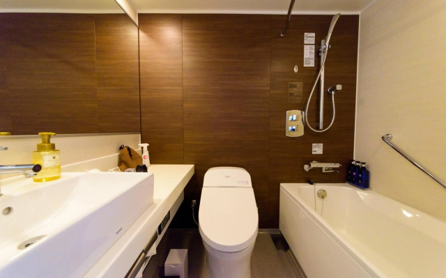 Community & Spa Naha Central Hotel