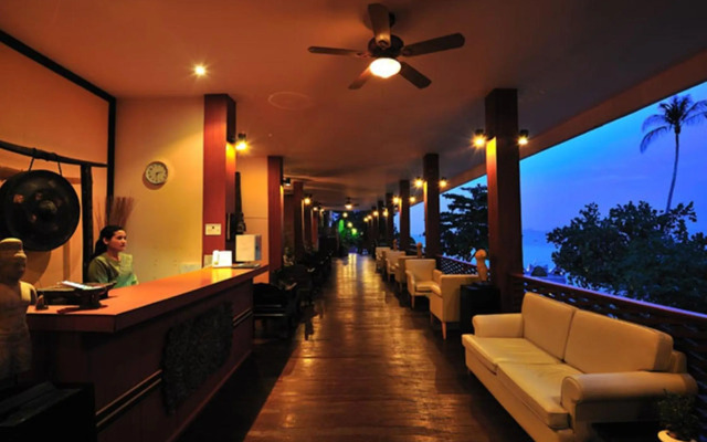 Koh Ngai Cliff Beach Resort