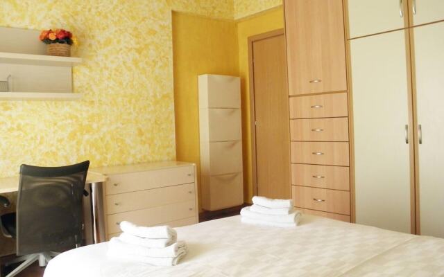 Cozy and Modern Apartment Centrally Located