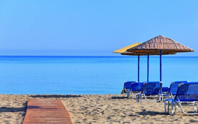 Santa Marina Beach