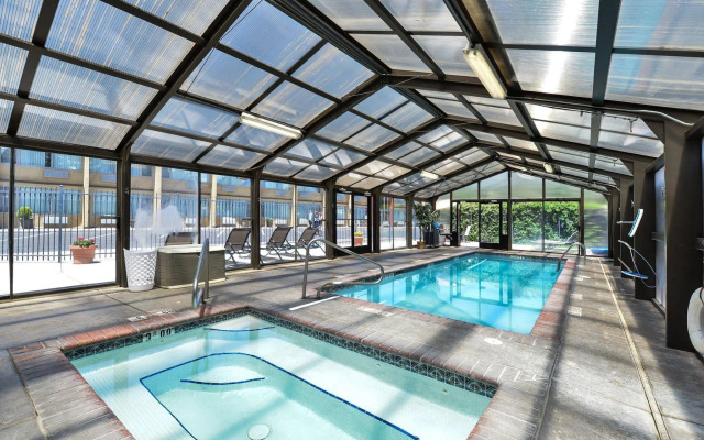 Best Western Pony Soldier Inn & Suites