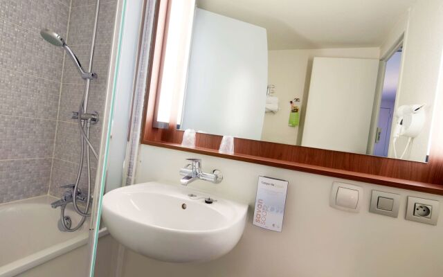 Campanile Dijon Marsannay