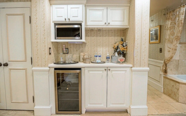 Heber Senator Bed and Breakfast