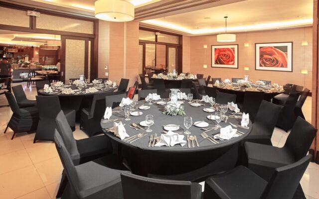 Quest Hotel & Conference Center