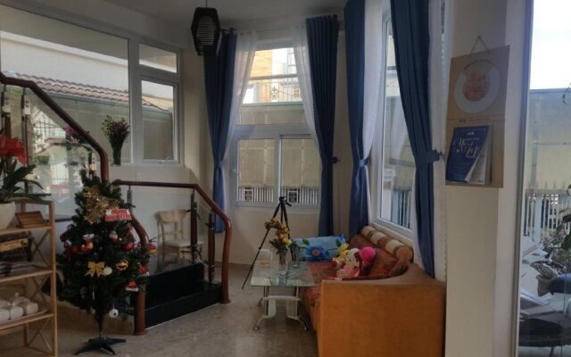 NK Dalat Hotel - Hostel