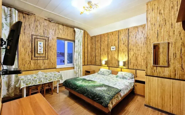 Guest house Ura Seliger