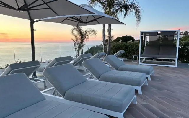 Midenza Seaside & Nature Retreat