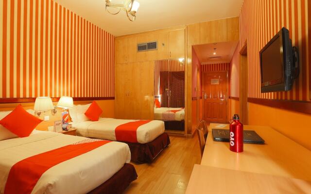 OYO 297 California Hotel