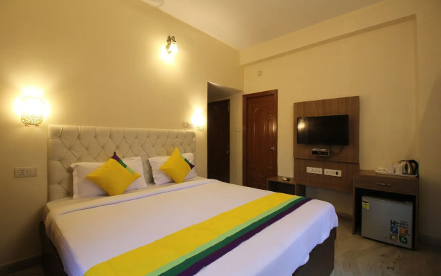 Anamitra Guest House