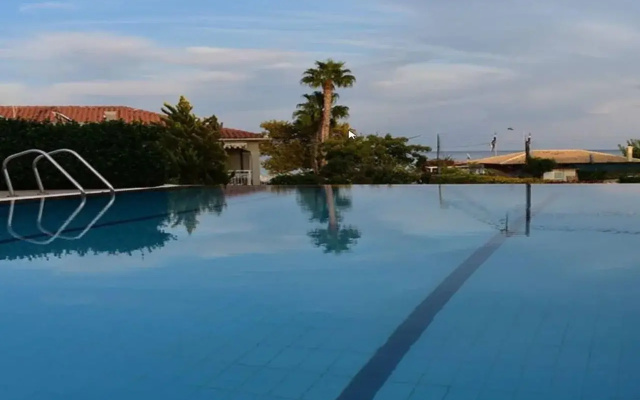 Melidron Hotel