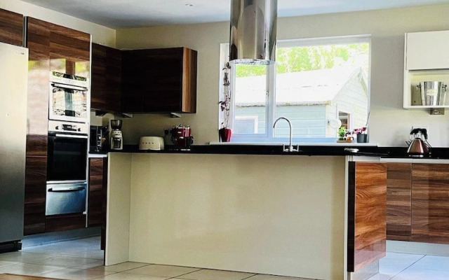 Dundee Dream House by the Sea