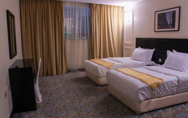 Rollins Hotel