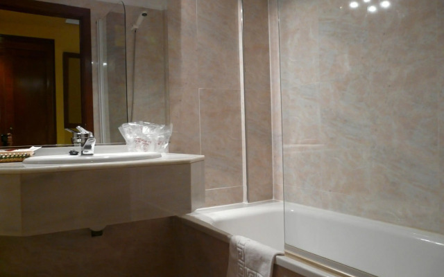 Hotel IDH Angel