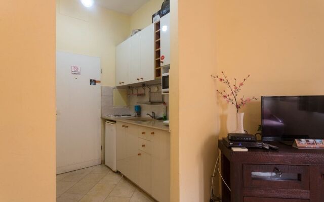Britel Apartments