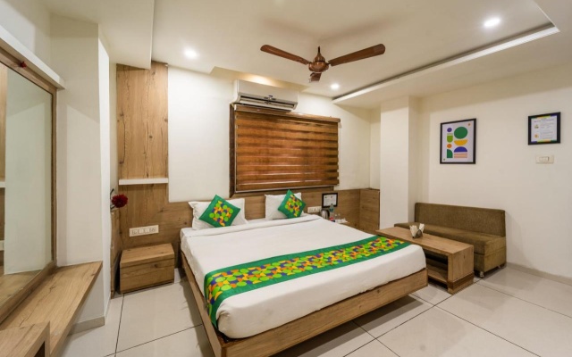 Fabhotel Ashirwad Regency – Guest Rooms – Bhopal